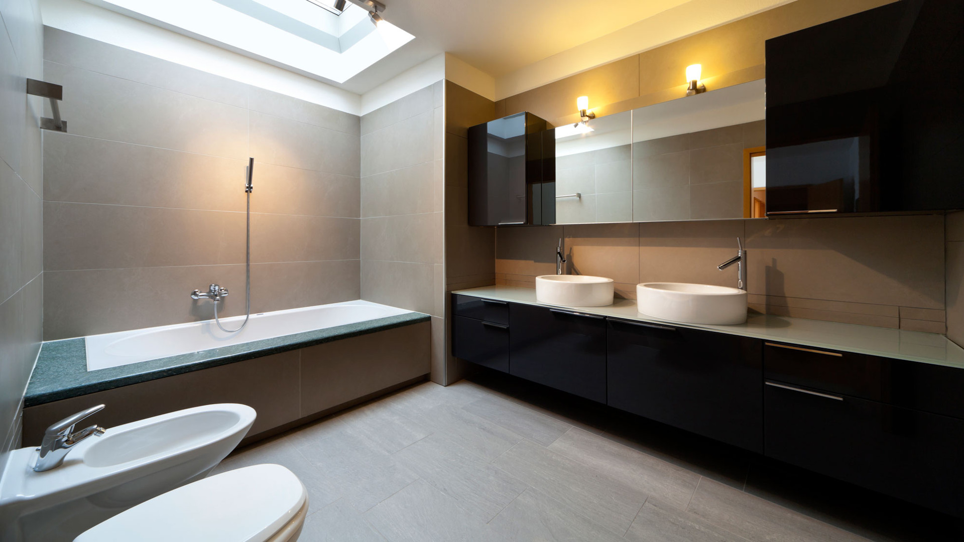 Crystal Lake and surrounding areas Bathroom Remodeling